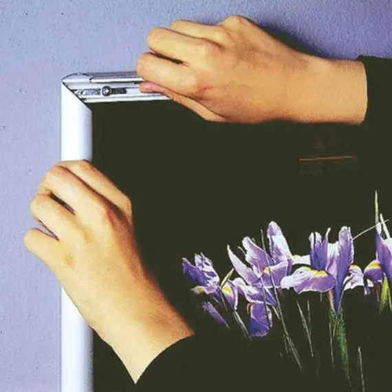 Plakatramme Snap 32mm 50x70cm Rød