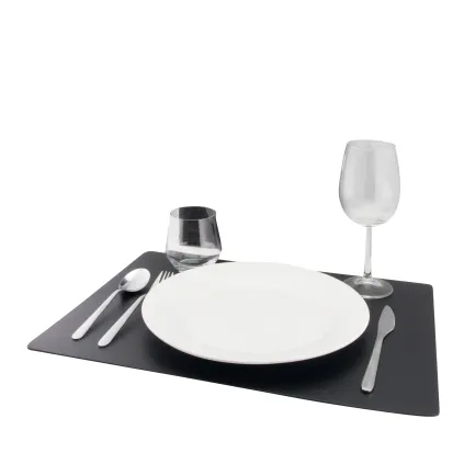 Bordbrikke Raw, 45 x 33,1 cm, Sort Lær